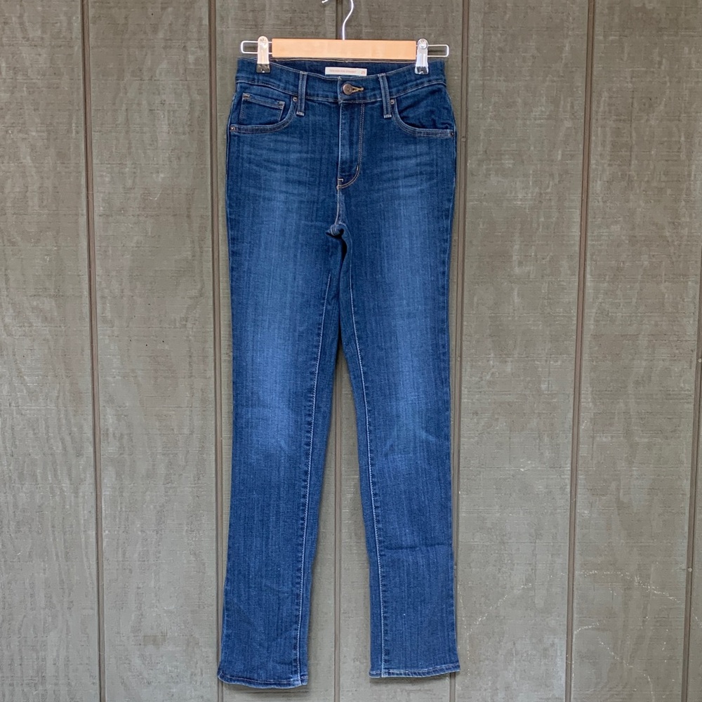 Levi’s 724 High Rise Straight